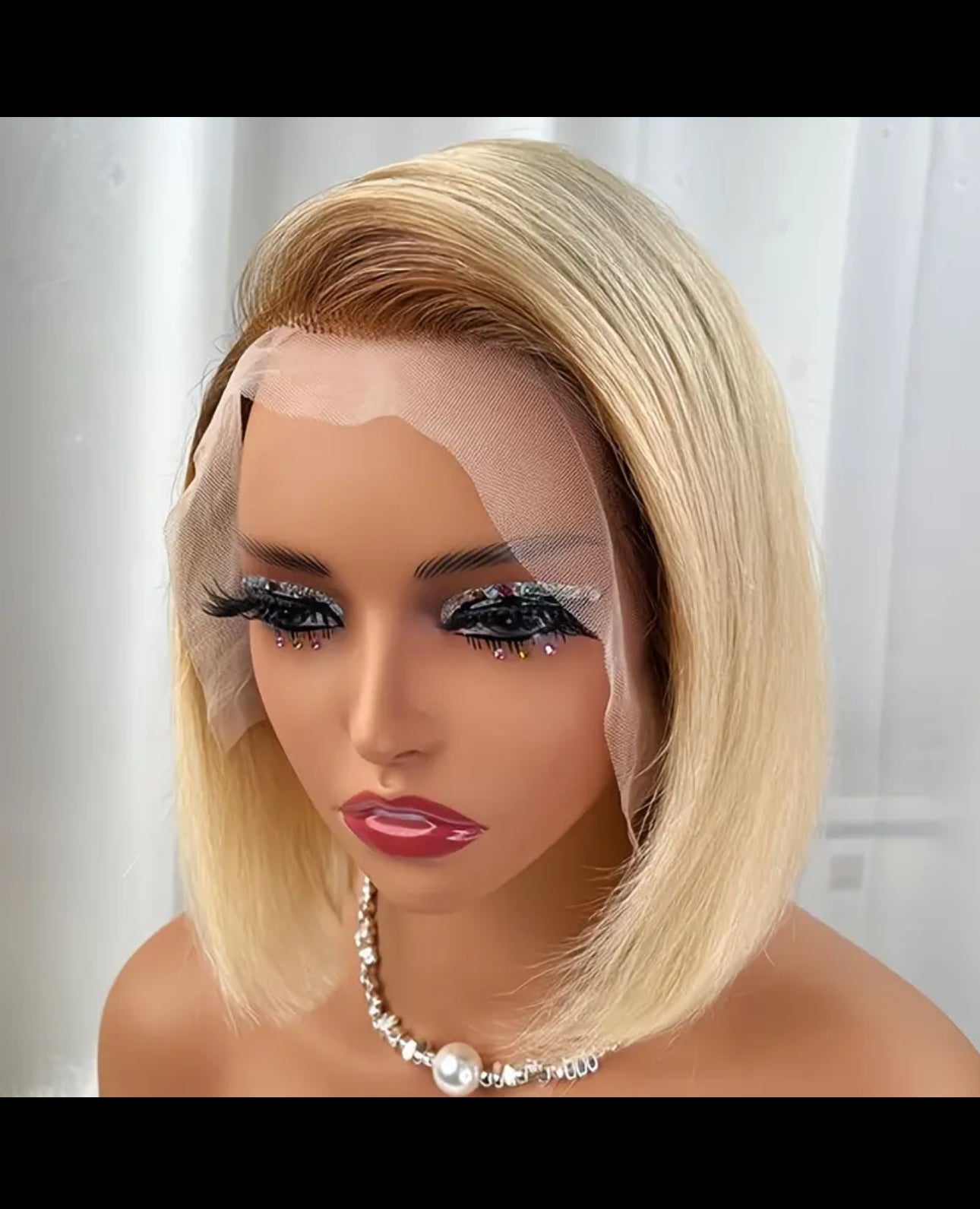 BeautyEllaHair Ombre Blonde Short Bob Wig 13x4 Lace Front Human Hair Wigs for Women 4/613 Blonde Short Bob 13X4 Lace Frontal Human Hair Wigs 150% Density
